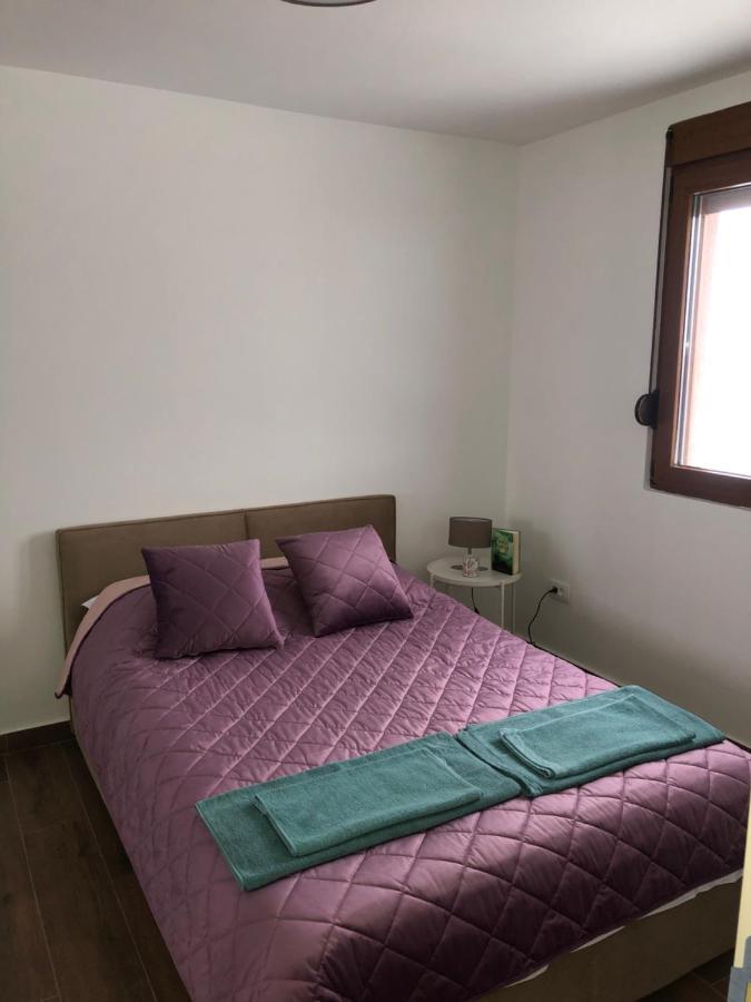 Guest House Elena 모이코바츠 외부 사진